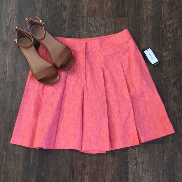 Nine West Dresses & Skirts - 3x20sale🔥🔥Nine west Platted orange twill shorts